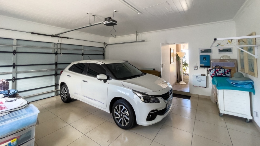 2 Bedroom Property for Sale in Groot Brakrivier Central Western Cape